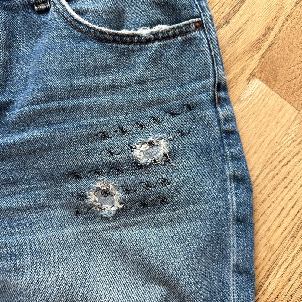 Top Shop Distressed Jeans Button Fly - Picture 5 of 7